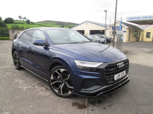 Audi Q8 SUV, Diesel Hybrid, 2021, Blue