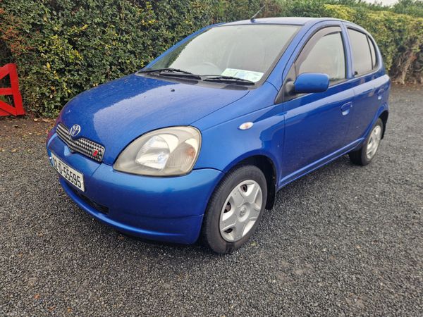 Toyota Yaris Hatchback, Petrol, 2002, Blue