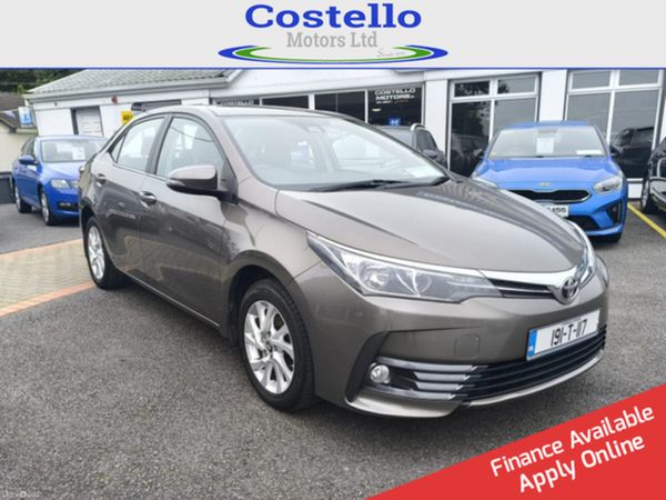 Toyota Corolla Saloon, Petrol, 2019, Grey