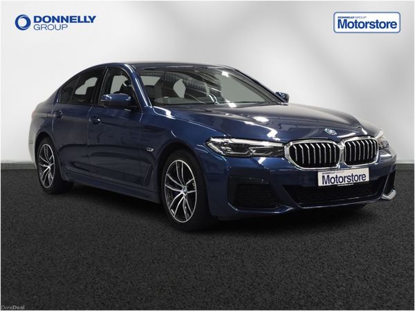 BMW 5-Series Saloon, Petrol Hybrid, 2022, Blue
