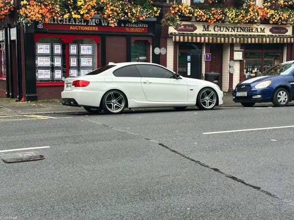 BMW 3-Series Coupe, Diesel, 2013, White