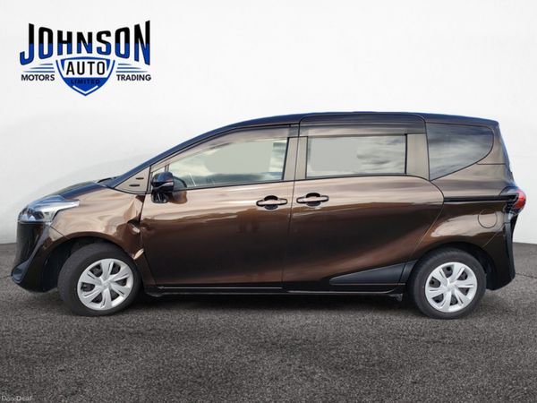 Toyota Sienta Hatchback, Petrol, 2020, Brown