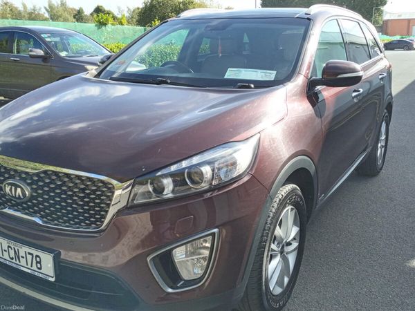 Kia Sorento SUV, Diesel, 2017, Red