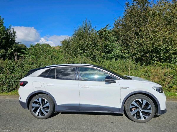 Volkswagen ID.4 SUV, Electric, 2021, White