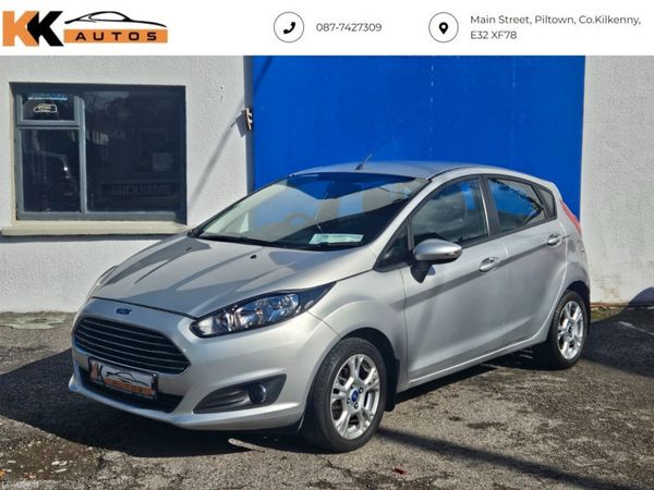 Ford Fiesta Hatchback, Petrol, 2016, Silver
