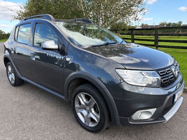 Dacia Sandero Stepway Hatchback, Petrol, 2020, Grey