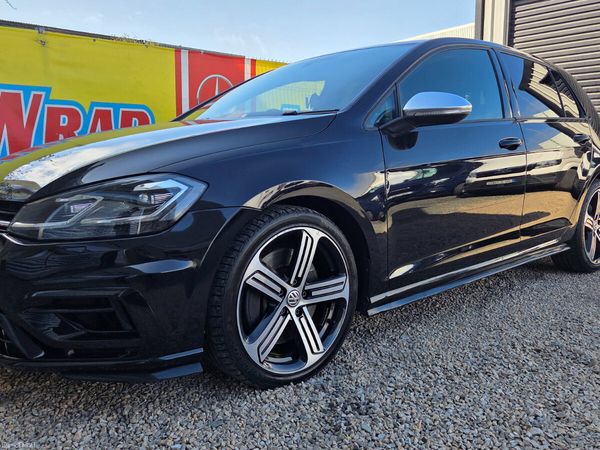 Volkswagen Golf Hatchback, Petrol, 2017, Black
