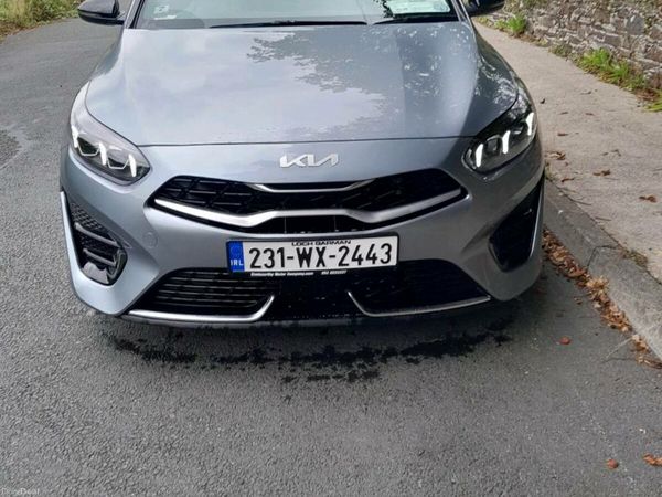 Kia Ceed Hatchback, Petrol, 2023, Grey