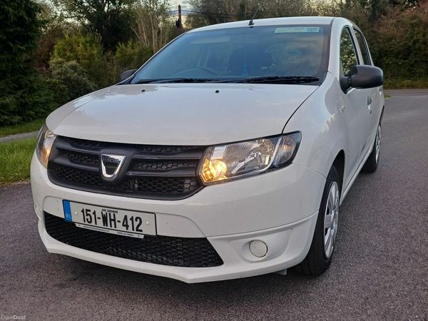 Dacia Sandero Hatchback, Petrol, 2015, White