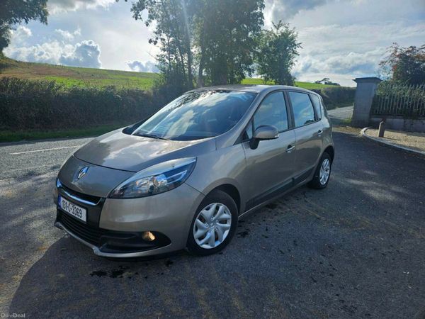 Renault Scenic MPV, Diesel, 2013, Gold