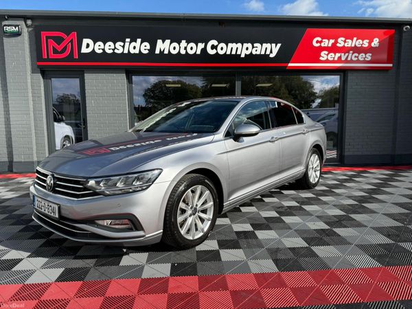 Volkswagen Passat Saloon, Diesel, 2022, Grey