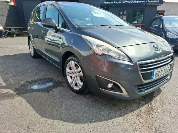Peugeot 5008 MPV, Diesel, 2015, Grey