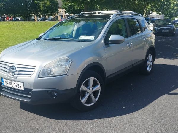 Nissan Qashqai+2 Hatchback, Diesel, 2009, Silver