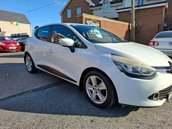 Renault Clio Hatchback, Petrol, 2013, White
