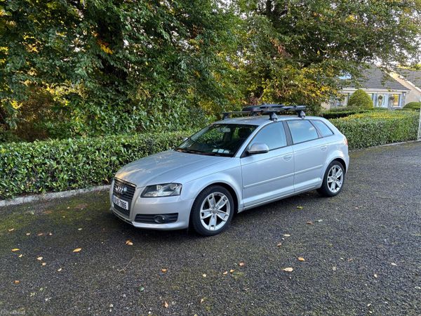 Audi A3 Hatchback, Diesel, 2010, Silver