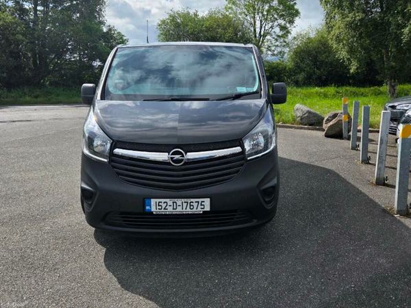 Opel Vivaro Van, Diesel, 2015, Black