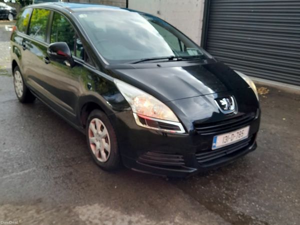Peugeot 5008 MPV, Diesel, 2013, Black