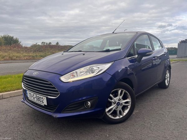 Ford Fiesta Hatchback, Petrol, 2017, Blue