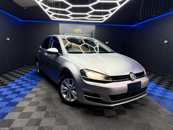 Volkswagen Golf Hatchback, Petrol, 2015, Silver
