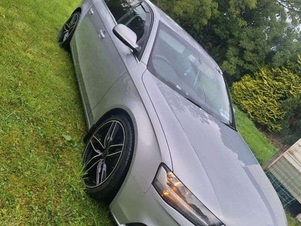 Audi A4 Saloon, Diesel, 2015, Silver