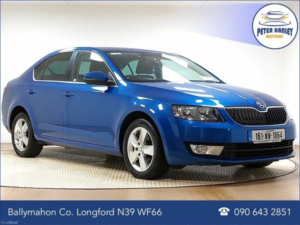 Skoda Octavia Saloon, Diesel, 2016, Blue