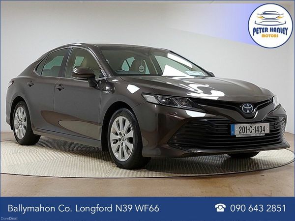 Toyota Camry Saloon, Petrol Hybrid, 2020, Brown