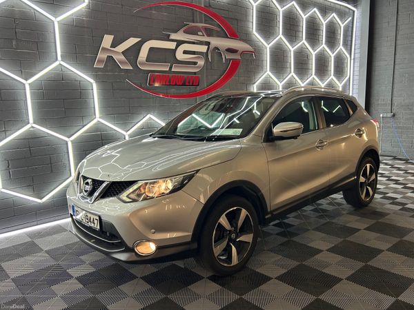 Nissan Qashqai Hatchback, Diesel, 2016, Silver