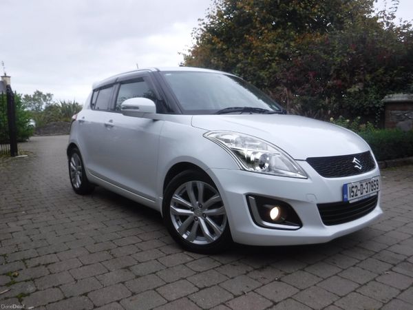 Suzuki Swift Hatchback, Petrol, 2015, White