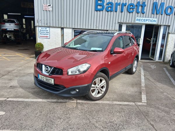 Nissan Qashqai+2 Hatchback, Diesel, 2011, Red
