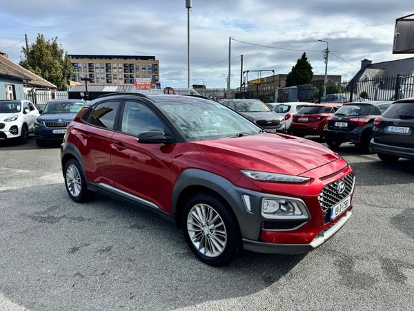Hyundai KONA MPV, Petrol, 2019, Red