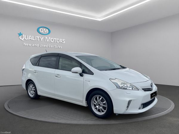 Toyota Prius MPV, Petrol Hybrid, 2014, White