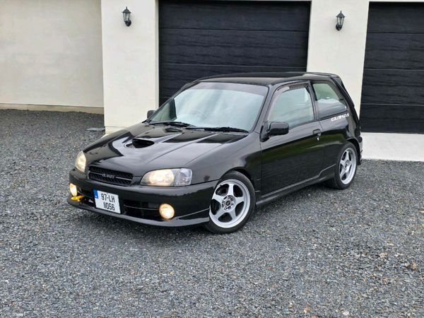 Toyota Starlet Hatchback, Petrol, 1997, Black