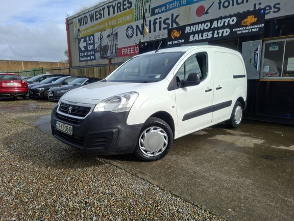 Peugeot Partner MPV, Diesel, 2017, White