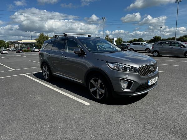 Kia Sorento SUV, Diesel, 2015, Grey