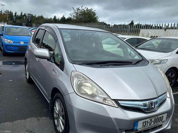 Honda Fit Hatchback, Petrol Hybrid, 2013, Silver