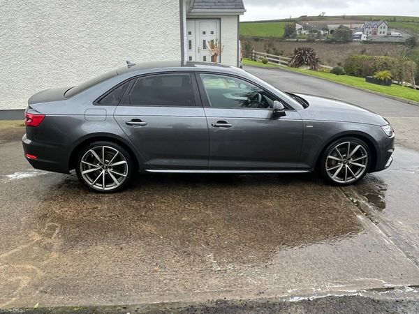 Audi A4 Saloon, Diesel, 2017, Grey