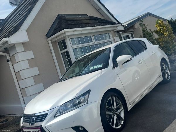 Lexus CT Hatchback, Petrol Hybrid, 2017, White
