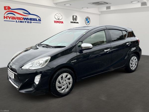 Toyota Aqua Hatchback, Petrol Hybrid, 2016, Black