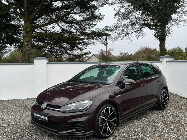 Volkswagen Golf Hatchback, Diesel, 2018, Black