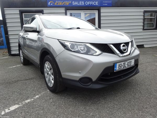 Nissan Qashqai Hatchback, Diesel, 2015, Silver
