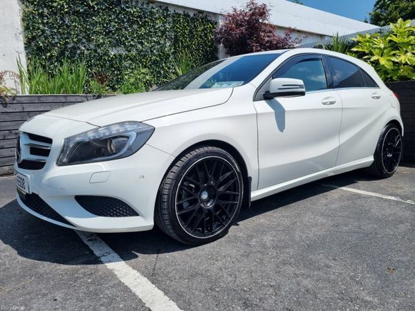 Mercedes-Benz A-Class Hatchback, Petrol, 2014, White