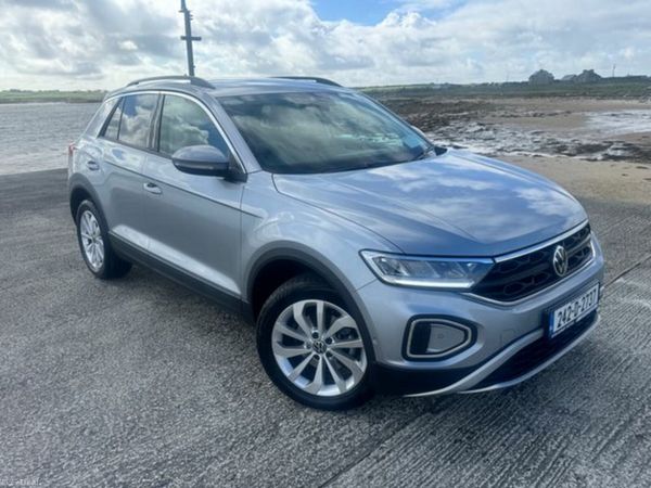 Volkswagen T-Roc Estate, Diesel, 2024, Grey