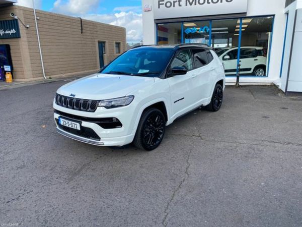 Jeep Compass SUV, Petrol Plug-in Hybrid, 2023, White