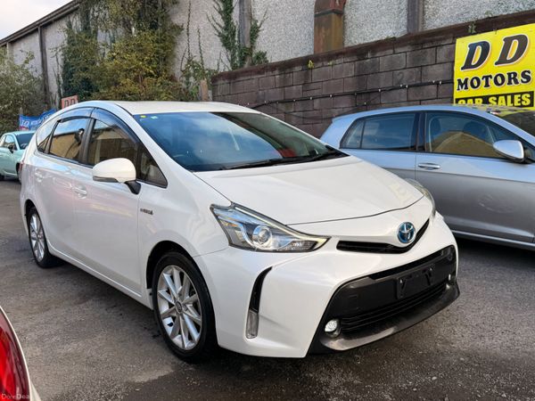 Toyota Prius Estate, Petrol Hybrid, 2018, White