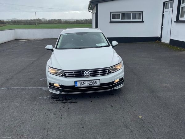 Volkswagen Passat Saloon, Diesel, 2016, White