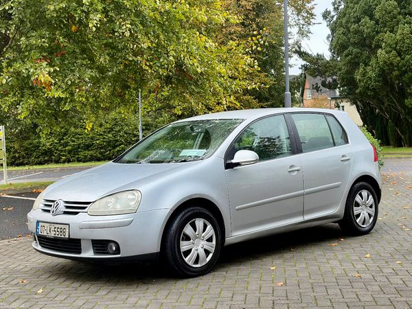 Volkswagen Golf Hatchback, Petrol, 2007, Silver