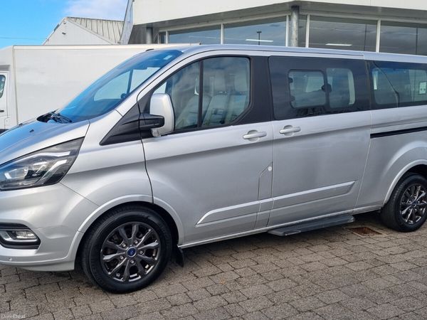 Ford Tourneo Minibus, Diesel Hybrid, 2021, Silver
