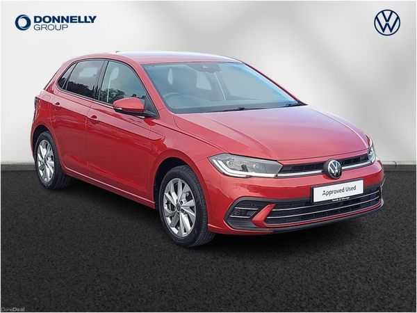 Volkswagen Polo Hatchback, Petrol, 2022, Red