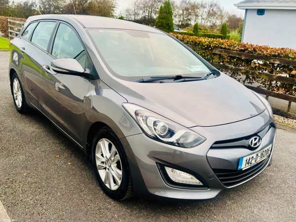Hyundai i30 Estate/Jeep, Diesel, 2014, Grey