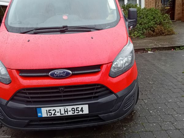 Ford Transit Custom MPV, Diesel, 2015, Red
